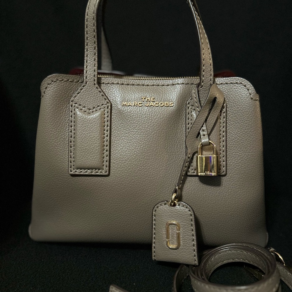 Marc Jacobs Brown Leather Bag